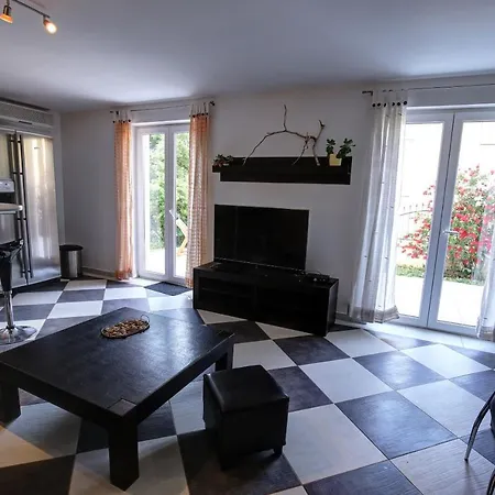 Sally Apartament *
