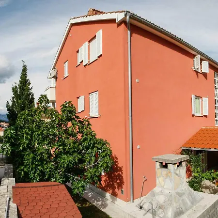 Sally Apartament